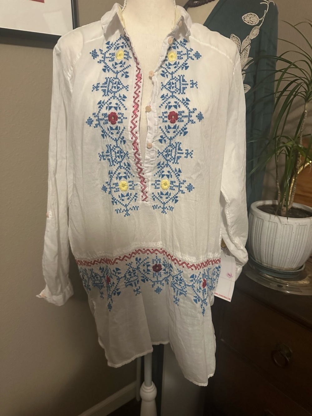 Johnny was White Embroidered Boho Tunic with Blue & Red Accents